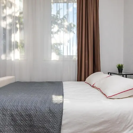 Vasaros Apartamentai 3 * Palanga